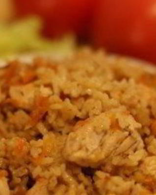 Плов в духовке на противне