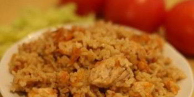 плов в духовке на противне