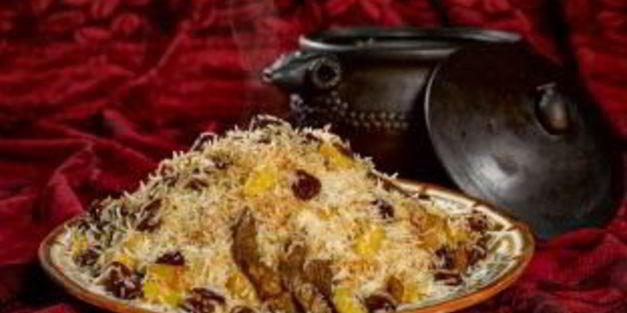 плов в духовке со свининой