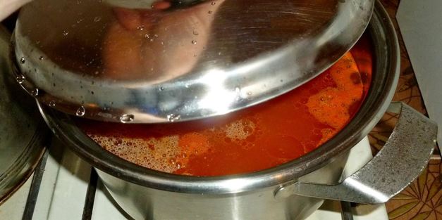 плов в кастрюле со свининой