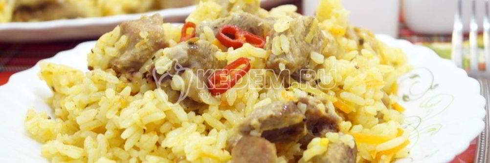 Плов в мультиварке со свининой