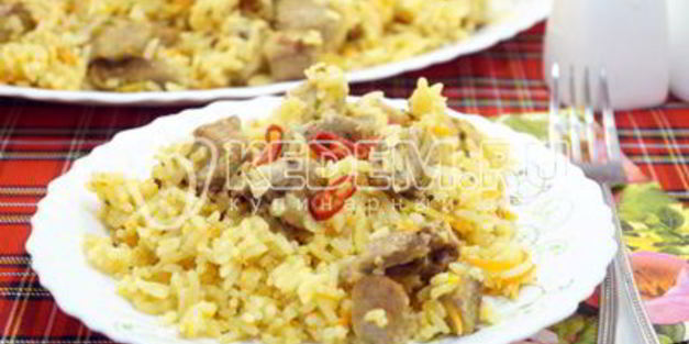 плов в мультиварке со свининой