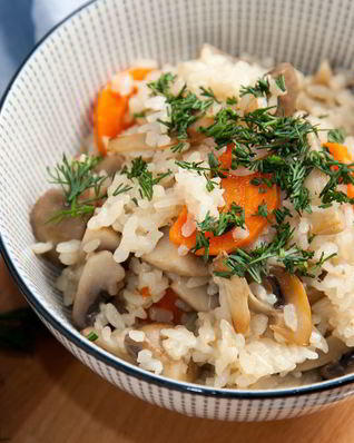 Постный плов с грибами