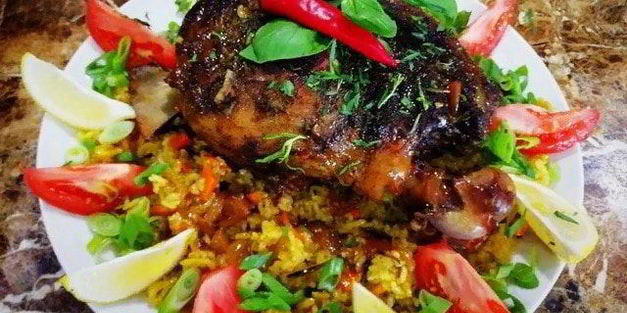 разобранный плов с бараниной