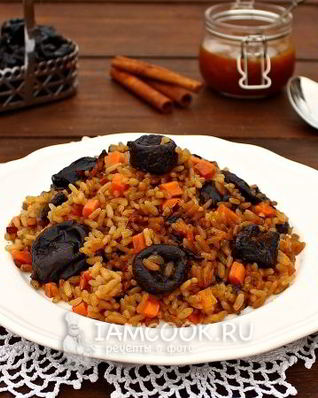 Сладкий плов в мультиварке