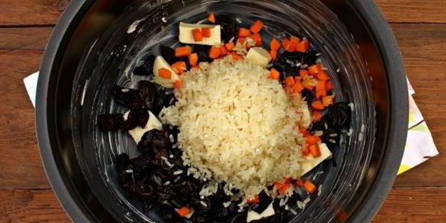 сладкий плов в мультиварке