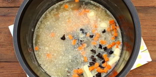 сладкий плов в мультиварке