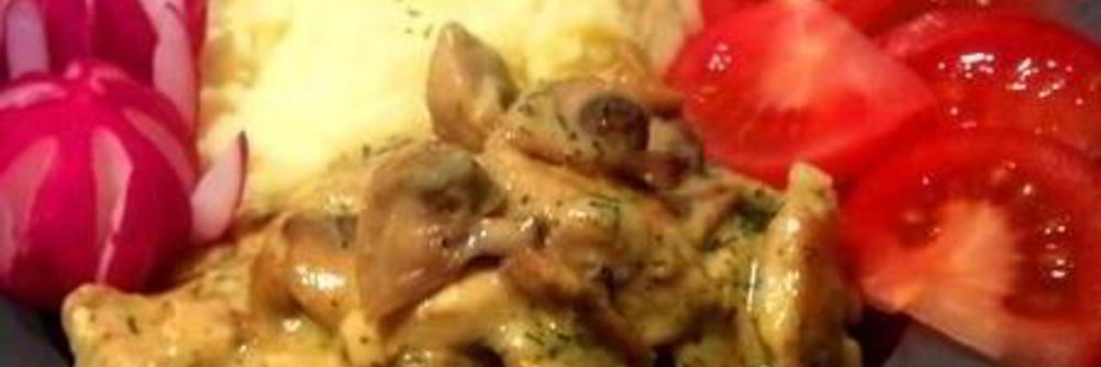 Фрикасе из курицы с грибами