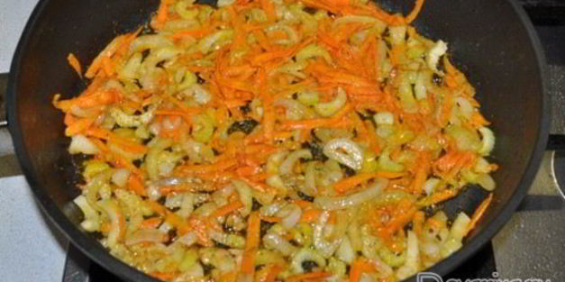 фрикасе из курицы в сырном соусе