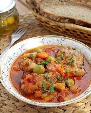 Фрикасе из курицы в томате