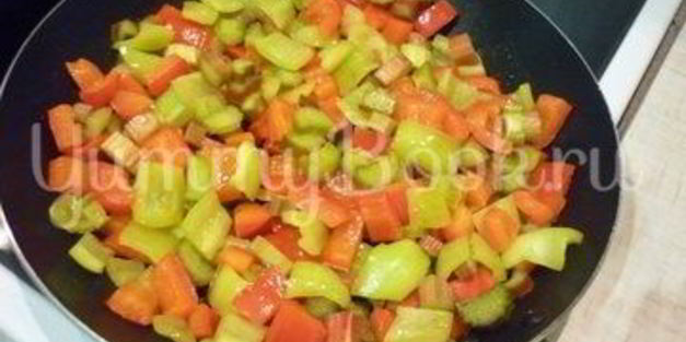 летнее рагу из вкусных овощей