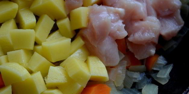 овощное рагу с куриным филе