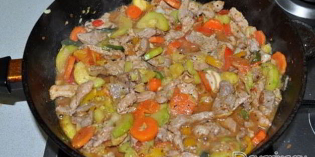 овощное рагу со свининой по-вьетнамски