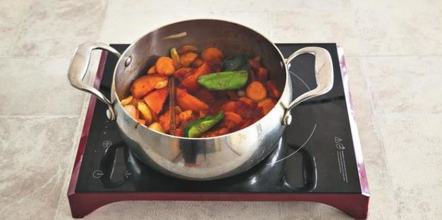 пряное рагу из говяжьей голяшки