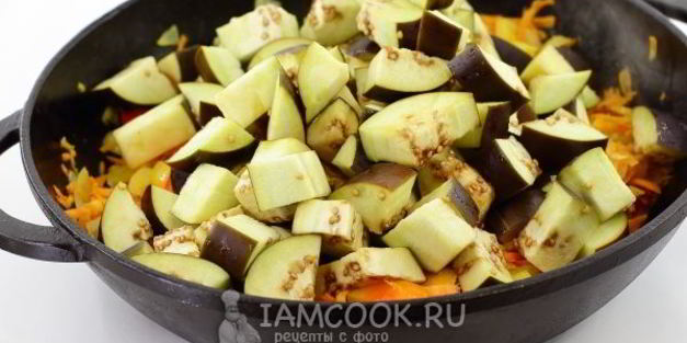 рагу из баклажанов и помидоров