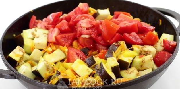 рагу из баклажанов и помидоров