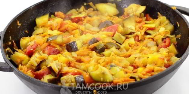 рагу из баклажанов и помидоров