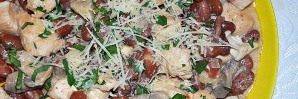 Рагу из курицы с фасолью и грибами