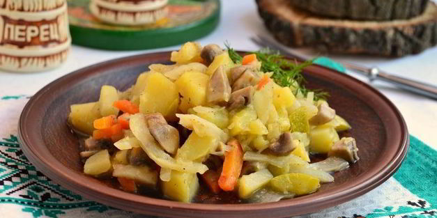 рагу из овощей с шампиньонами в мультиварке