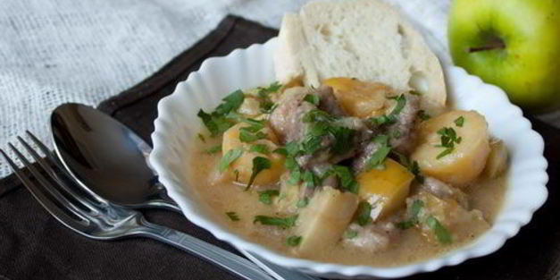 рагу из свинины с яблоками