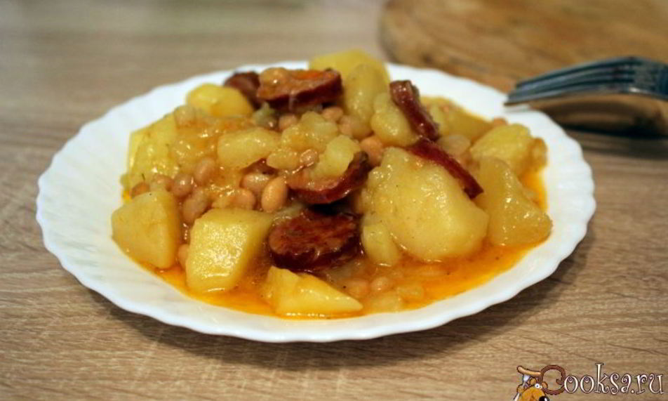 Рецепт рагу с сырокопчеными колбасками и фасолью