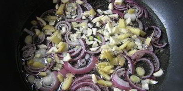 зеленое рагу с имбирем и морковью