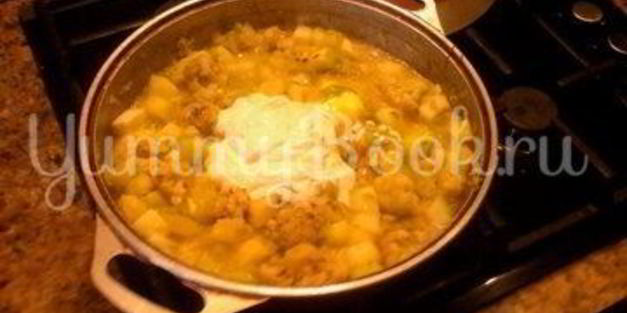 зеленое рагу в сливочном соусе