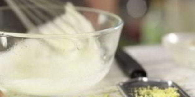 форель, запеченная в ароматной корочке