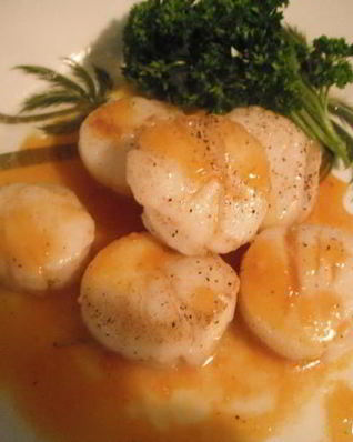 Гребешки в апельсиново-ванильном соусе