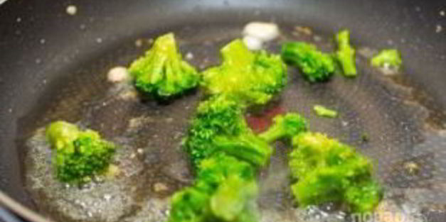 кальмары с брокколи