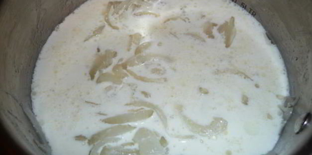 кальмары в сливочно-сырном соусе