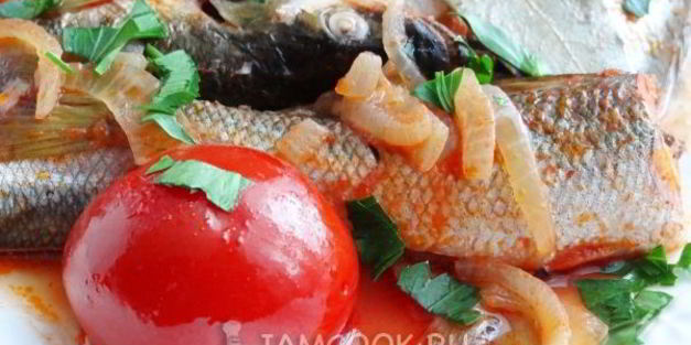 корюшка с томатами в мультиварке