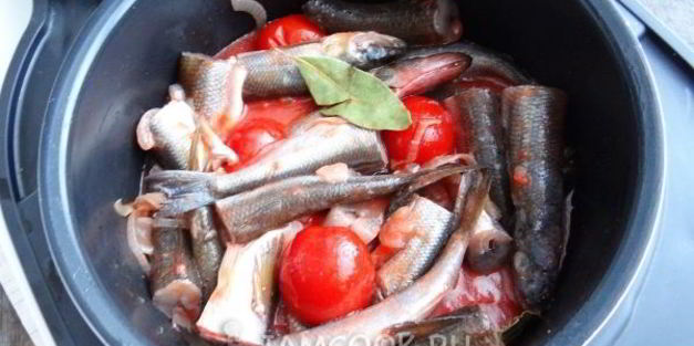 корюшка с томатами в мультиварке