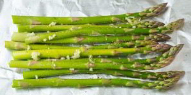 красная рыба в фольге с лимоном