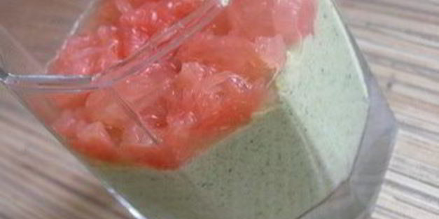 креветки с грейпфрутом и авокадо