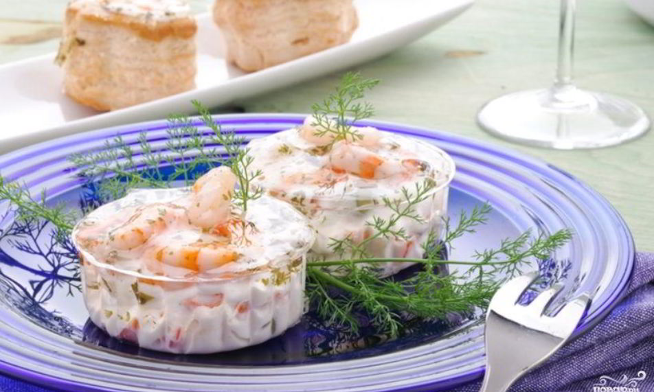 Рецепт креветки в сырно-чесночном соусе