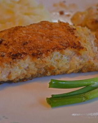 Лосось с картофельной корочкой