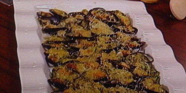 мидии под соусом бальзамико, запеченные под сыром