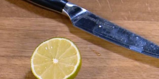 палтус со стручковой фасолью и помидорами