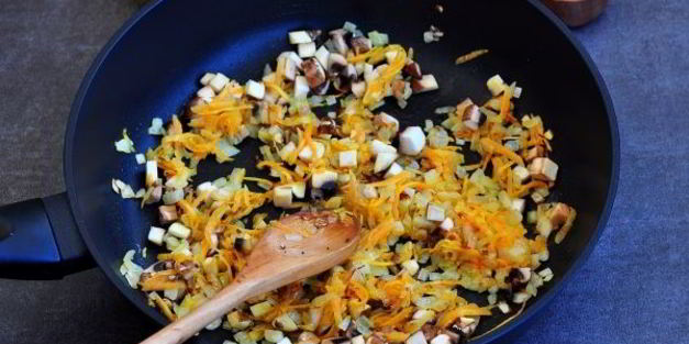 постные фаршированные кальмары