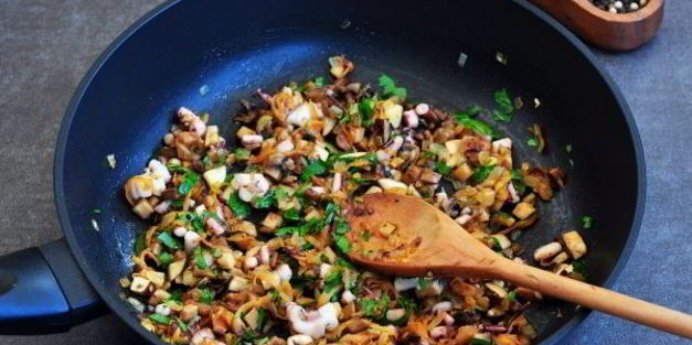 постные фаршированные кальмары