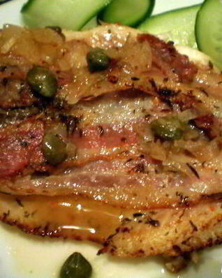 Рыба с беконом, каперсами и шалфеем