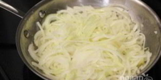 рыба, тушенная с овощами