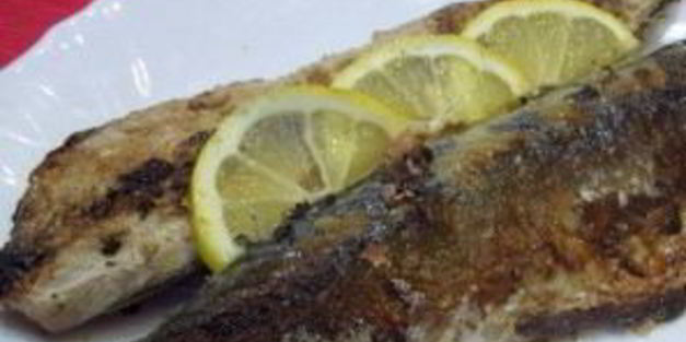 рыба, запеченная на костре