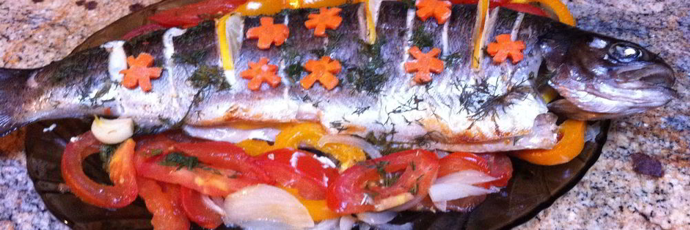 Рыба запеченная с овощами