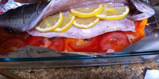 рыба запеченная с овощами