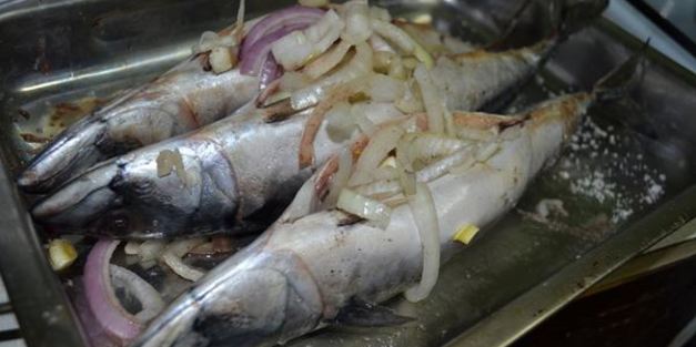 скумбрия запеченная