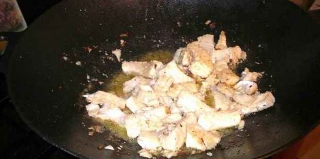 судак в кисло-сладком соусе с рисом