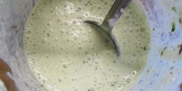 тигровые креветки под греческим соусом