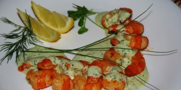 тигровые креветки под греческим соусом